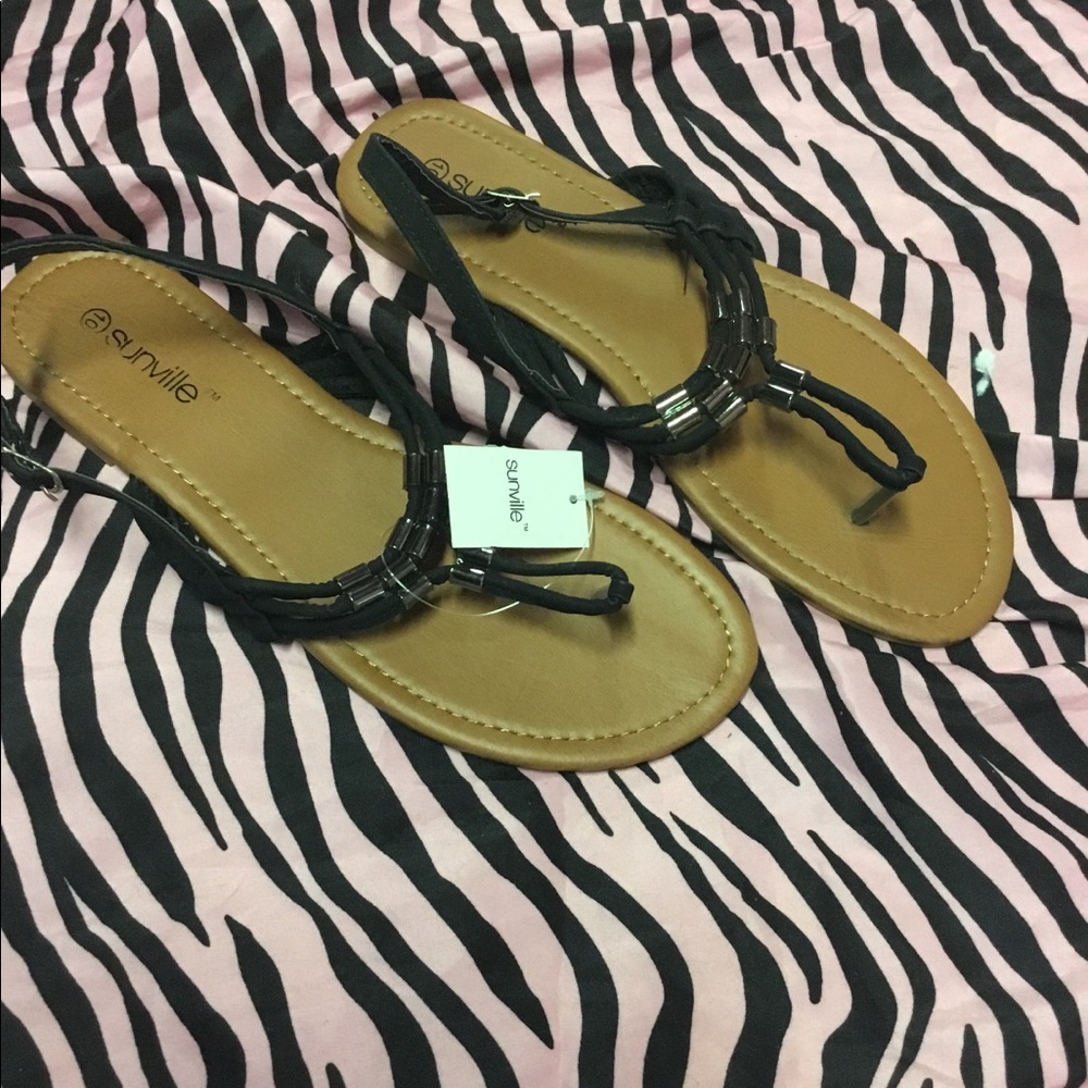 Black Thong Flat Sandals